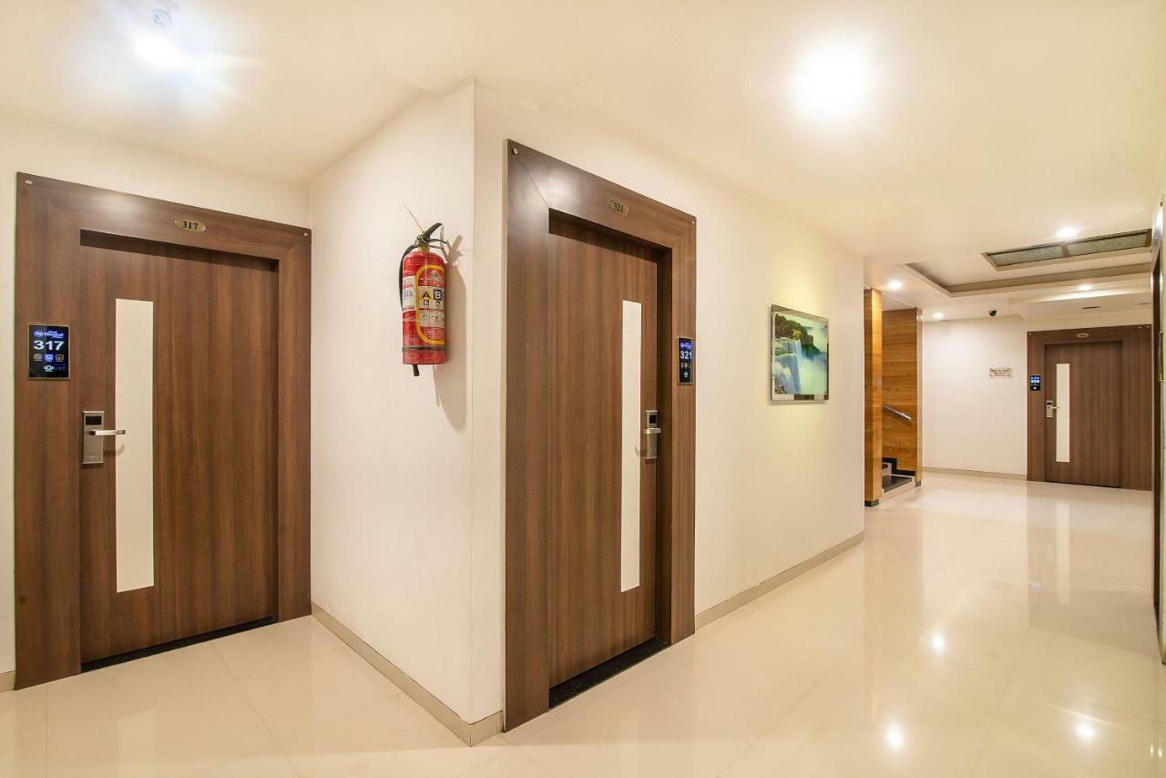 Hotel Sheetal Plaza Surat Luaran gambar