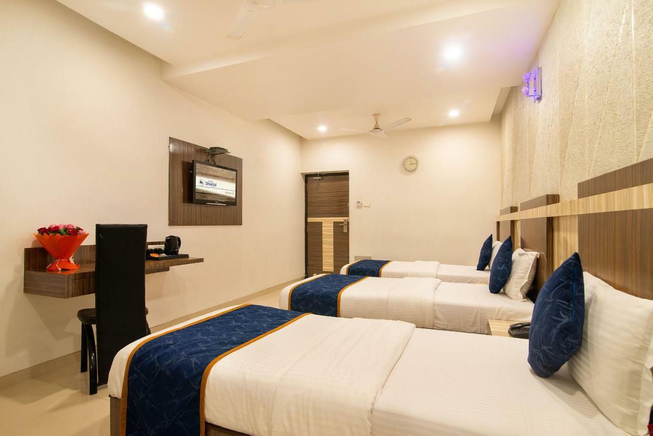 Hotel Sheetal Plaza Surat Luaran gambar