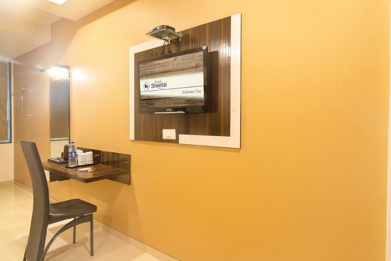 Hotel Sheetal Plaza Surat Luaran gambar