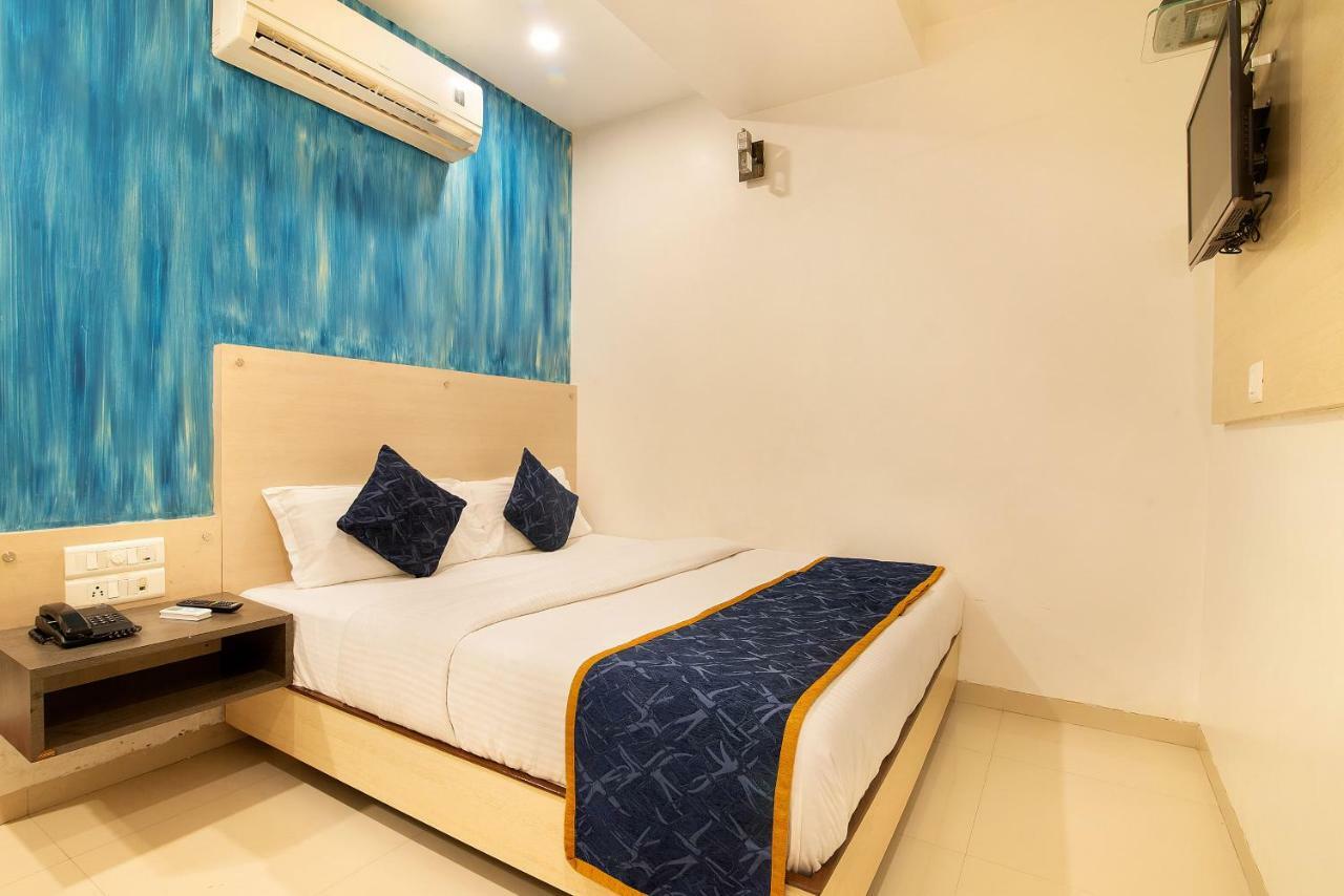 Hotel Sheetal Plaza Surat Luaran gambar